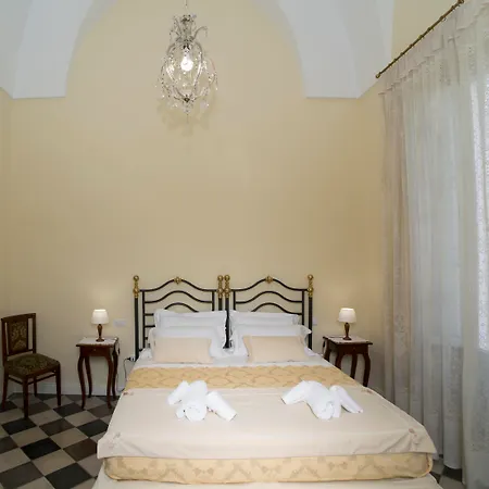 Relais Palazzo Vaglio-2